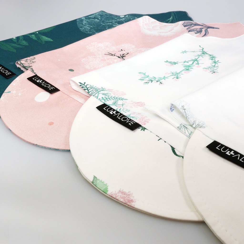 Lullalove Chustka z Daszkiem Rose Garden 0-6m