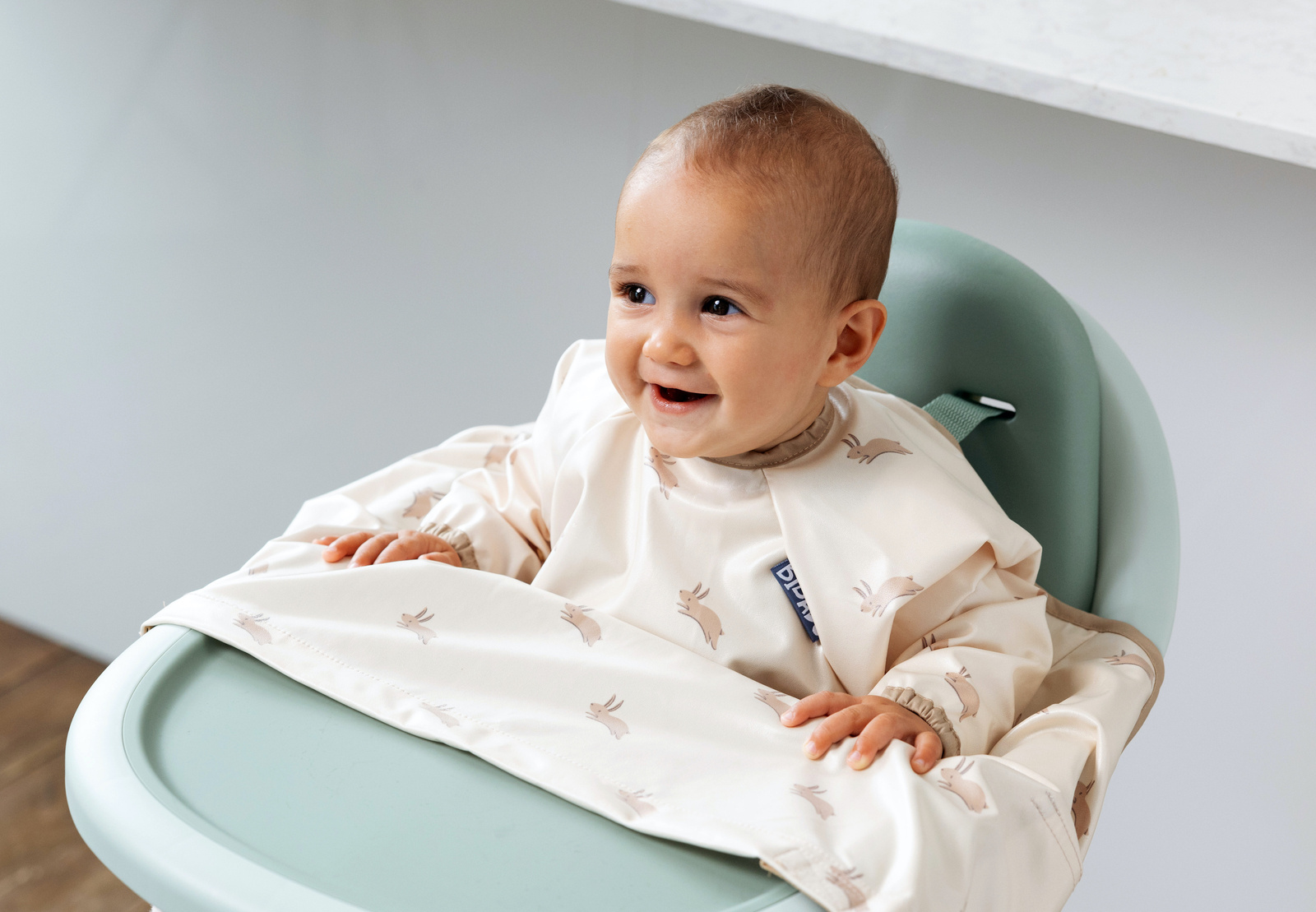 BIBaDO Wodoodporny śliniak z długim rękawem BLW 6m+