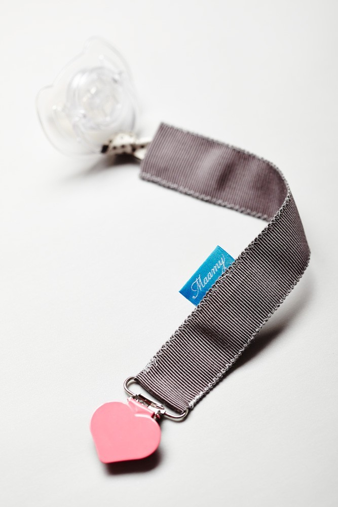 Tasiemka do smoczka Maamy t_018 - praktyczna i stylowa