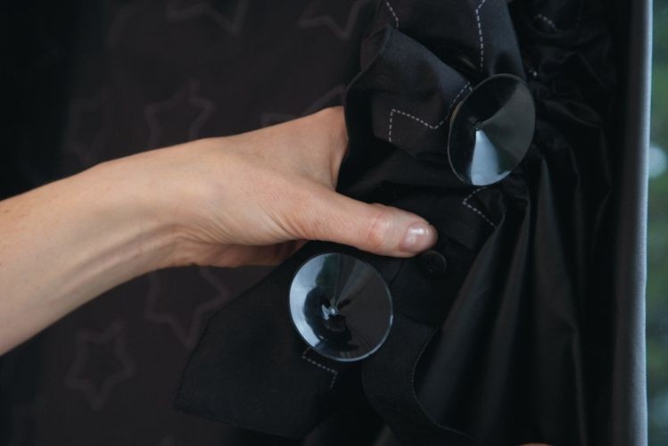 Gro Company Zasłonka Gro-Anywhere Blind Uniwersalna