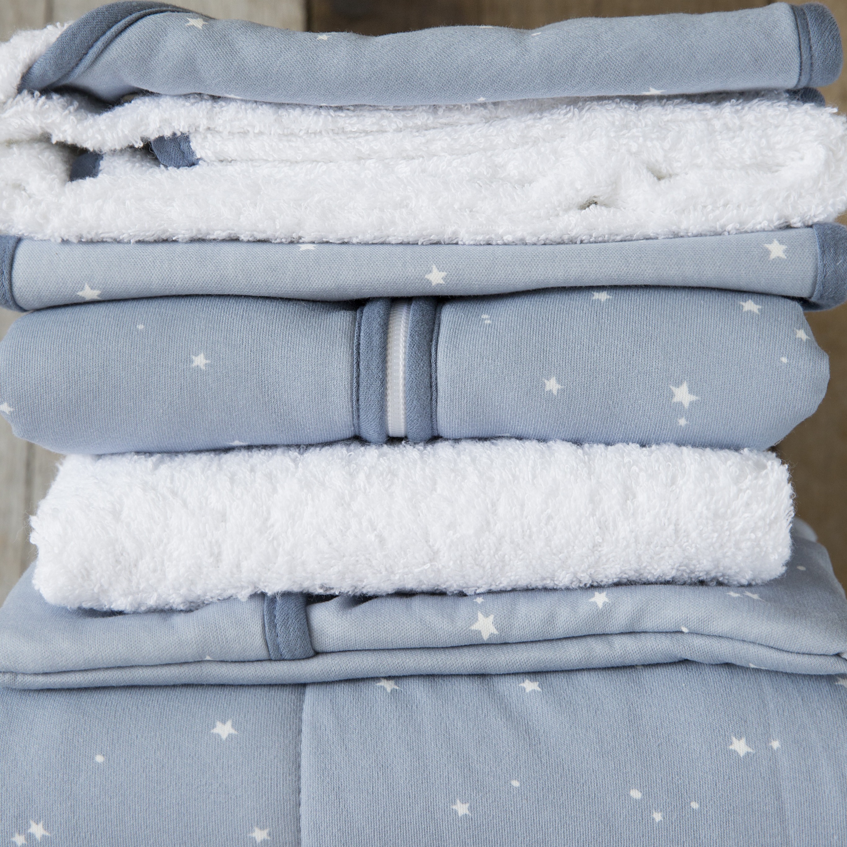 Little Dutch Śpiworek z odpinanymi rękawami Little stars Blue 110cm