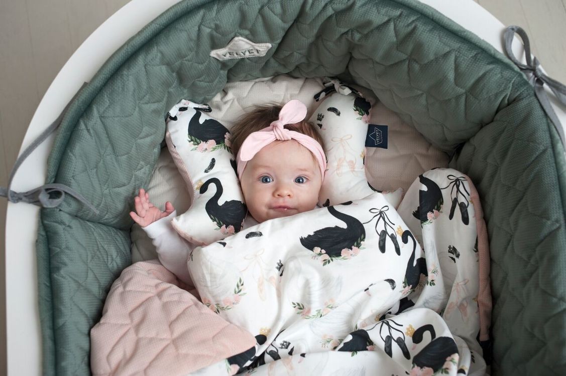 La Millou Poduszka Aniołek Velvet Hello World Royal Navy