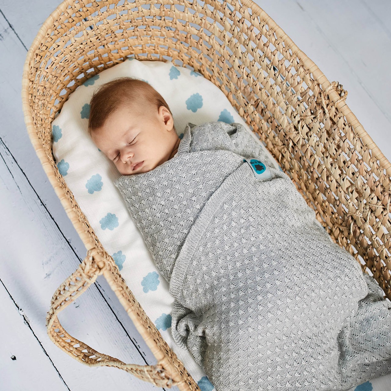 Pink no more, Koc bambusowy nagietki GREY 95x95 cm