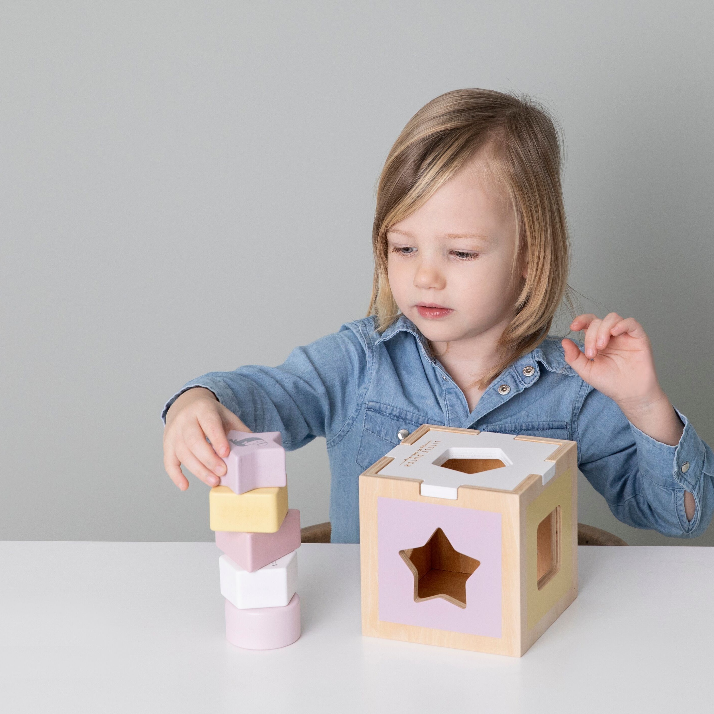 Little Dutch Sorter Kształtów Zoo Róż 12m+