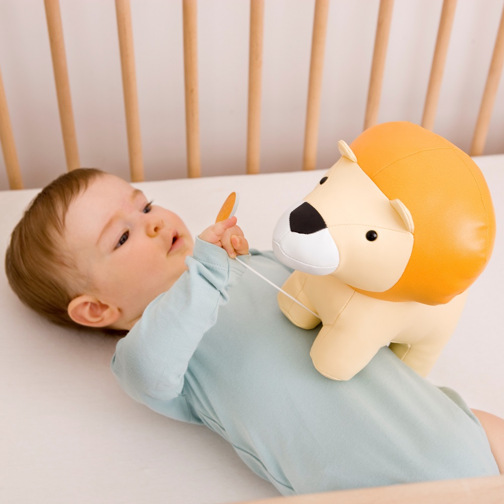 Little Big Friends Lew Jackson przytulanka pozytywka 0+