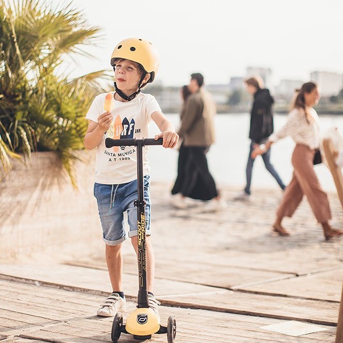 Scoot & Ride Kask S-M Icecream Lemon 3+ LED