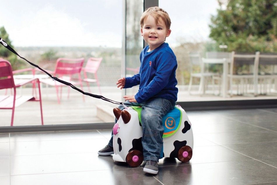 Trunki Jeżdżąca Walizeczka Krowa dla Dzieci 3+