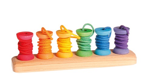Grimm's Małe Kolorowe Szpulki - Drewniane Koraliki 3+