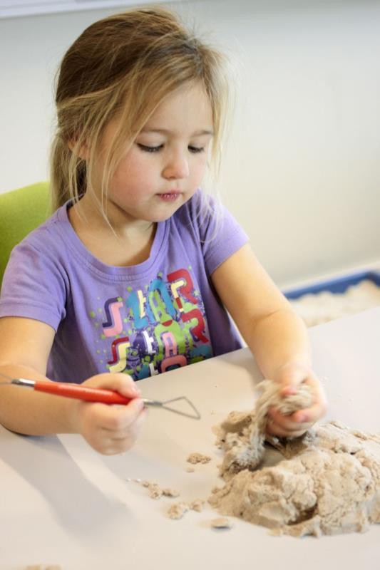 Kinetic Sand Ruchomy Piasek 5 kg - Kreatywna Zabawa 3+