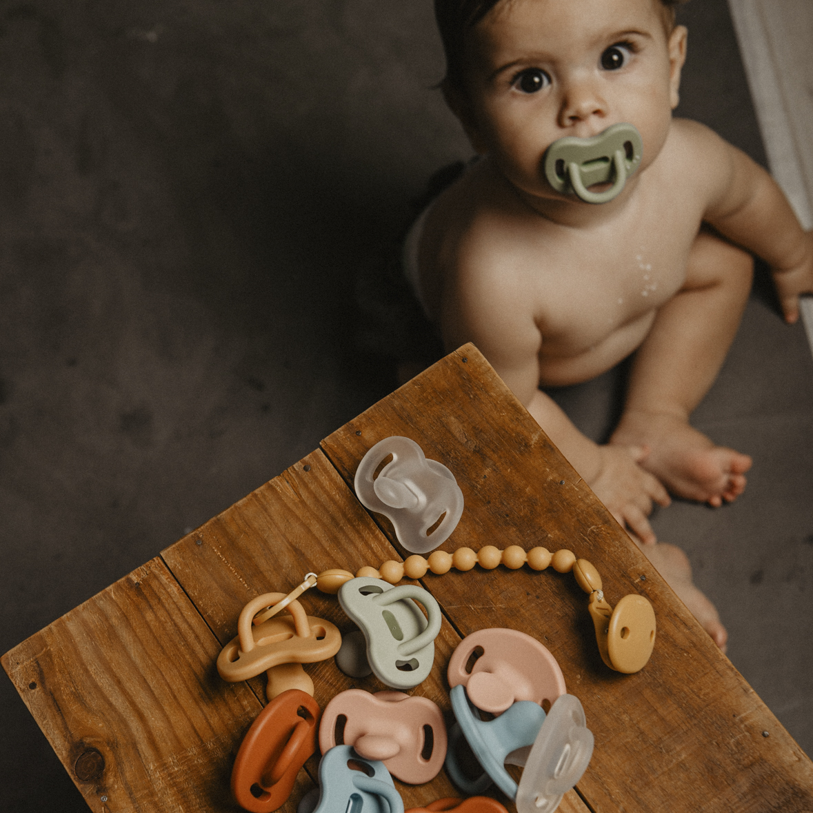 Suavinex, Smoczek 100 % silikonowy fizjologiczny SX Pro  6-18 m  zielony