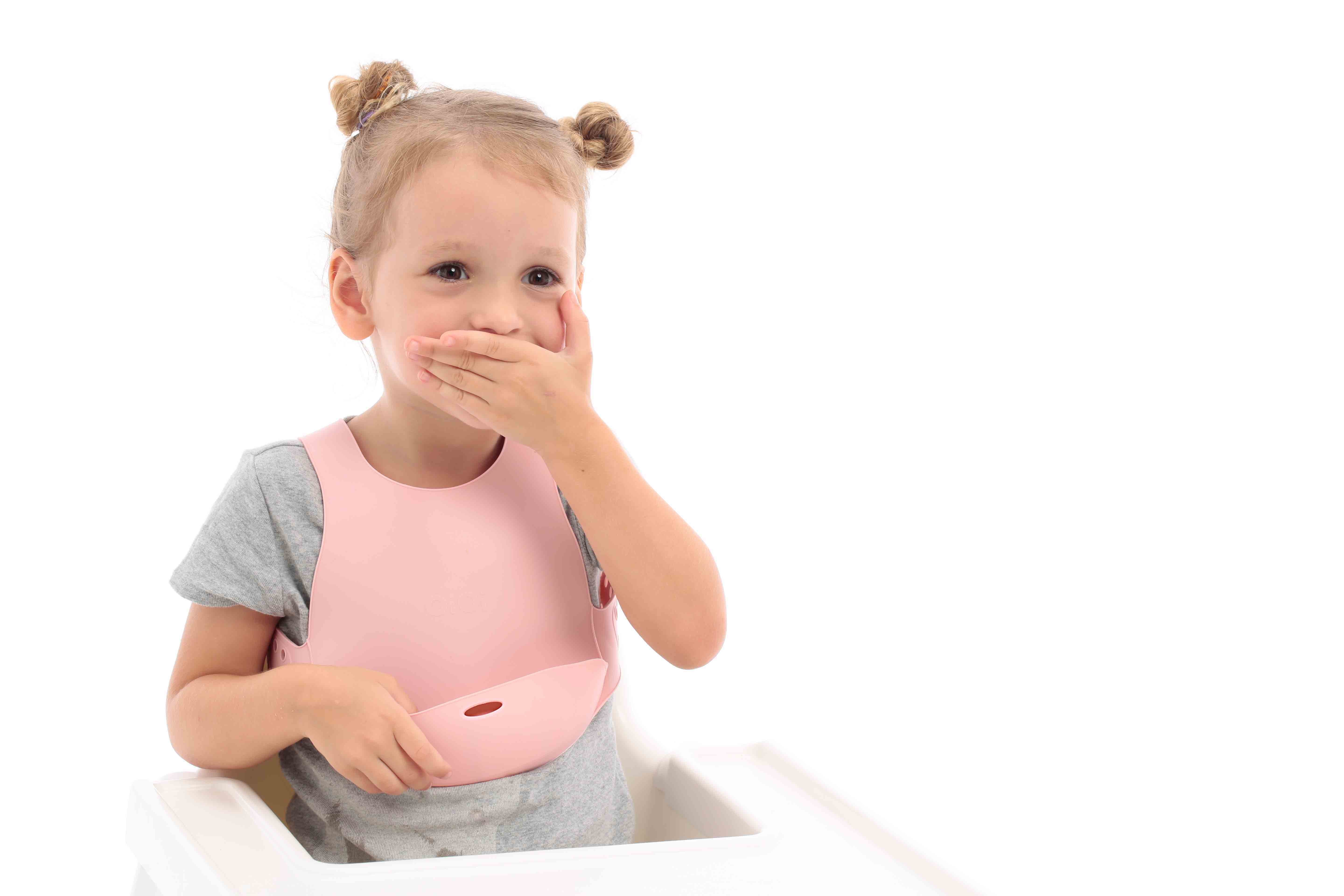 Minikoioi, Śliniak silikonowy z kieszonką różowy