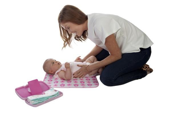 B.Box Portfel na akcesoria do przewijania Flower Power