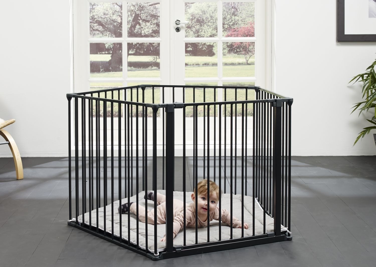 Baby Dan Kojec Park A Kid czarny 0+