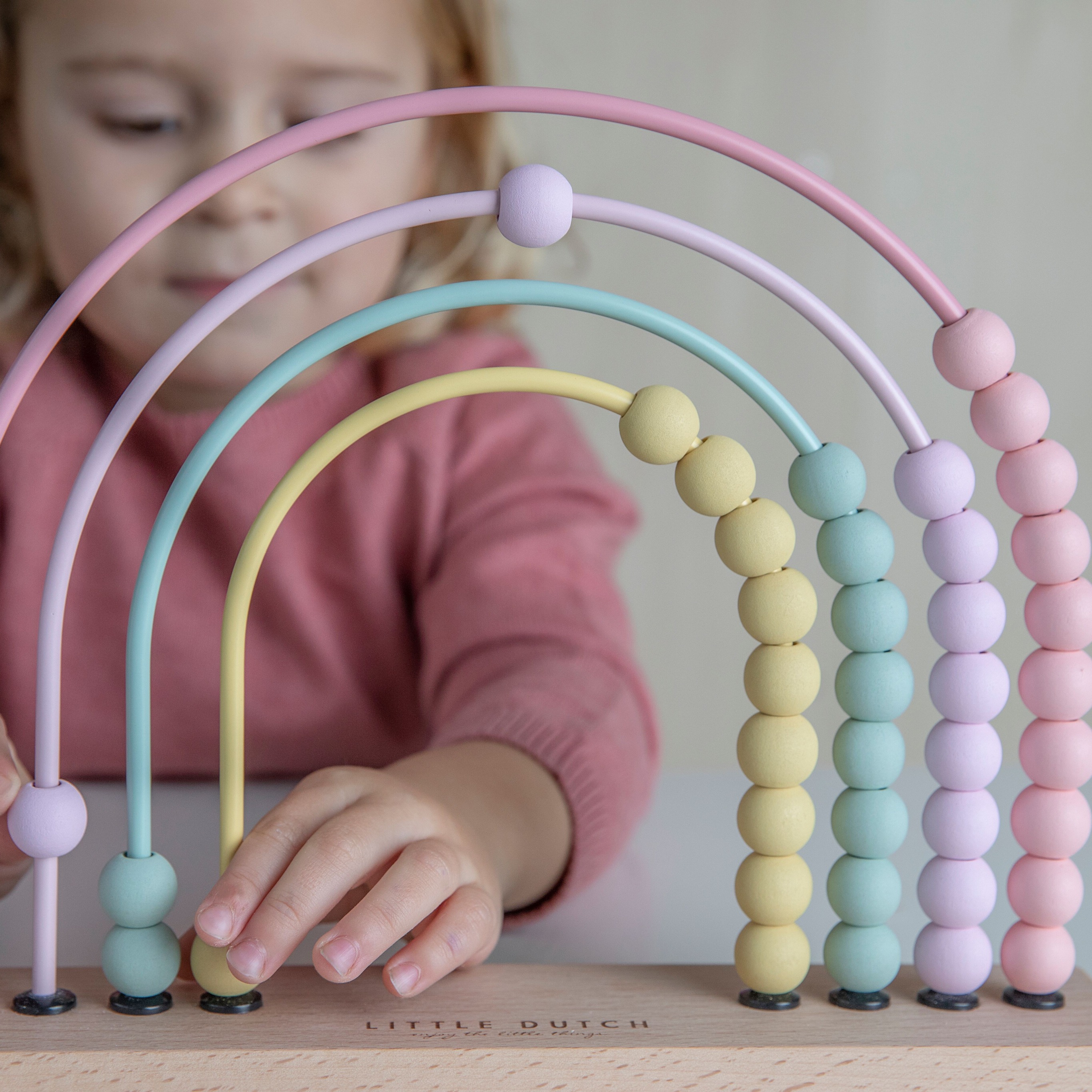 Little Dutch Liczydło Tęcza Róż 3+