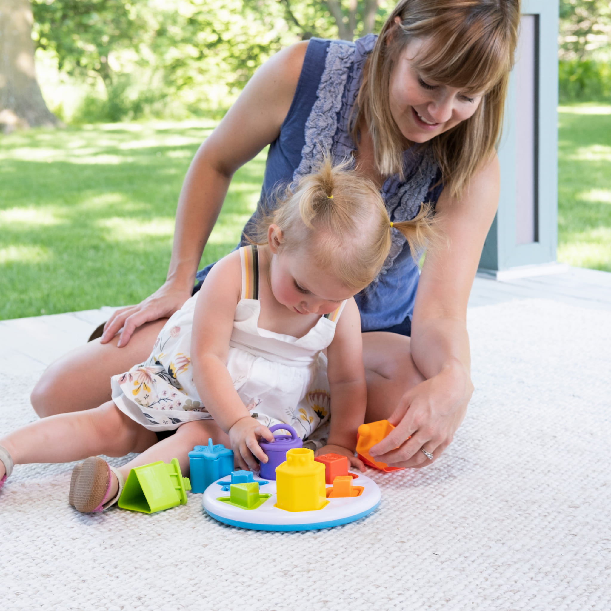 Fat Brain Toy Sorter Kształtów Plugzy 12m+