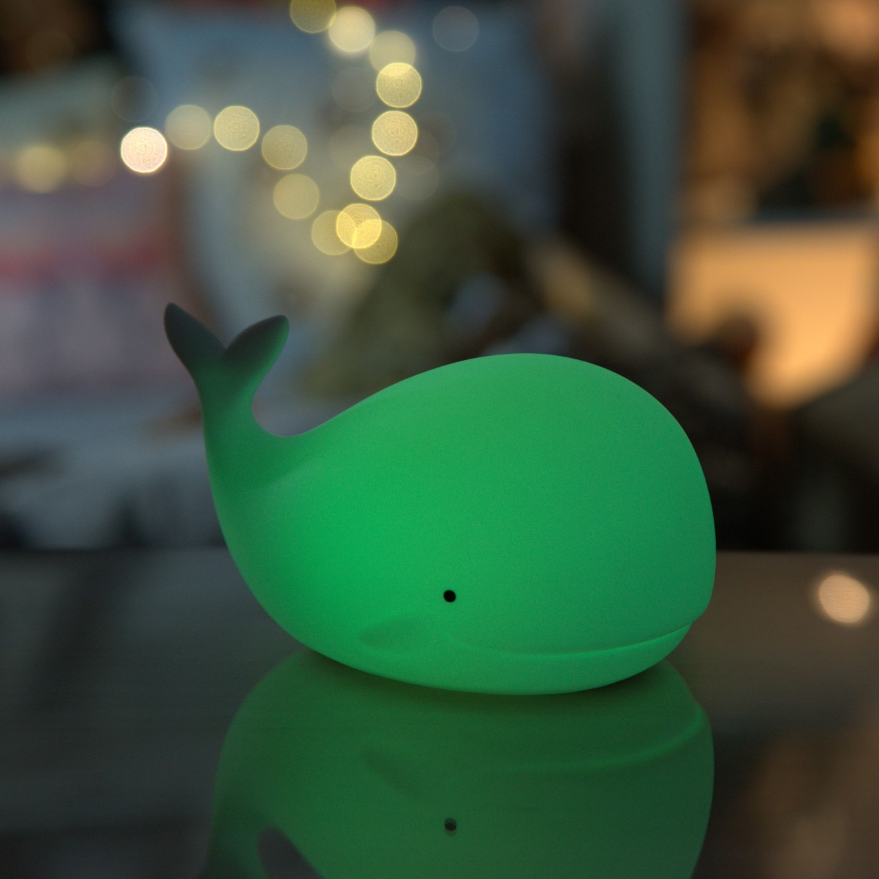 Rabbit&Friends, Lampka Wieloryb z pilotem