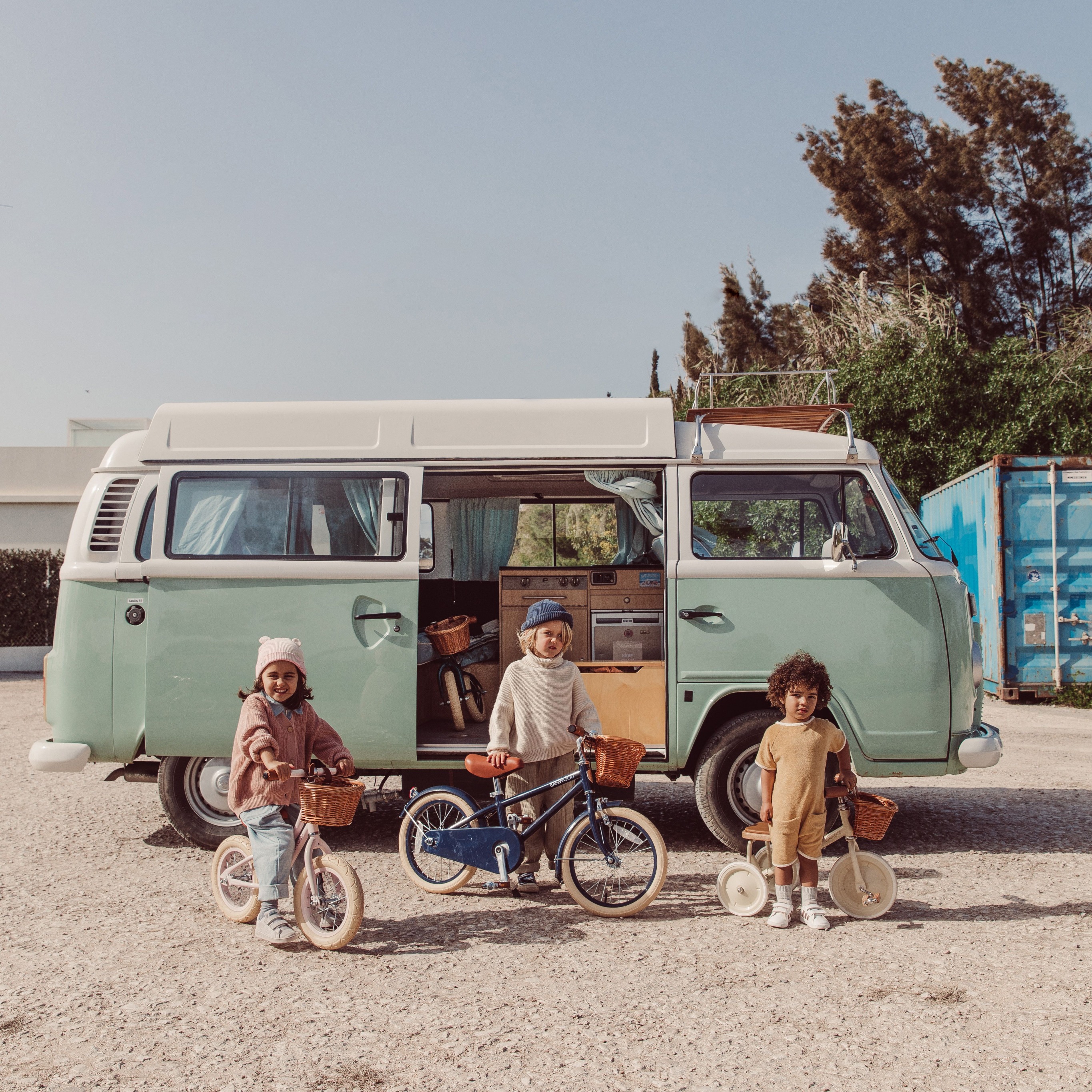 Banwood Rowerek biegowy FIRST GO! Cream 2.5-5 lat