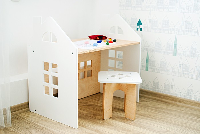 Planeco Biurko Kajtek z Taboretem Białe 1+