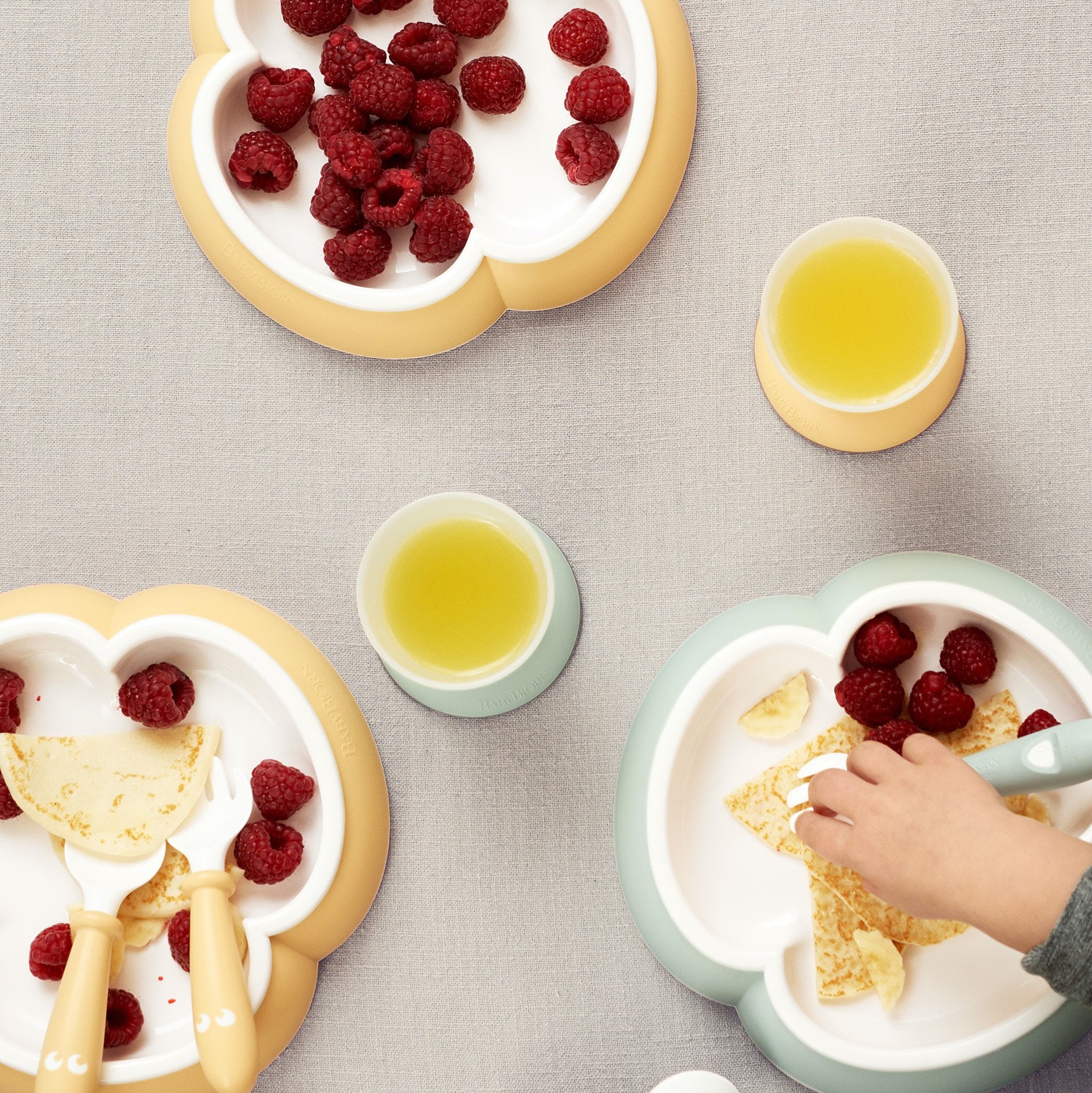 BABYBJORN zestaw do karmienia powder yellow