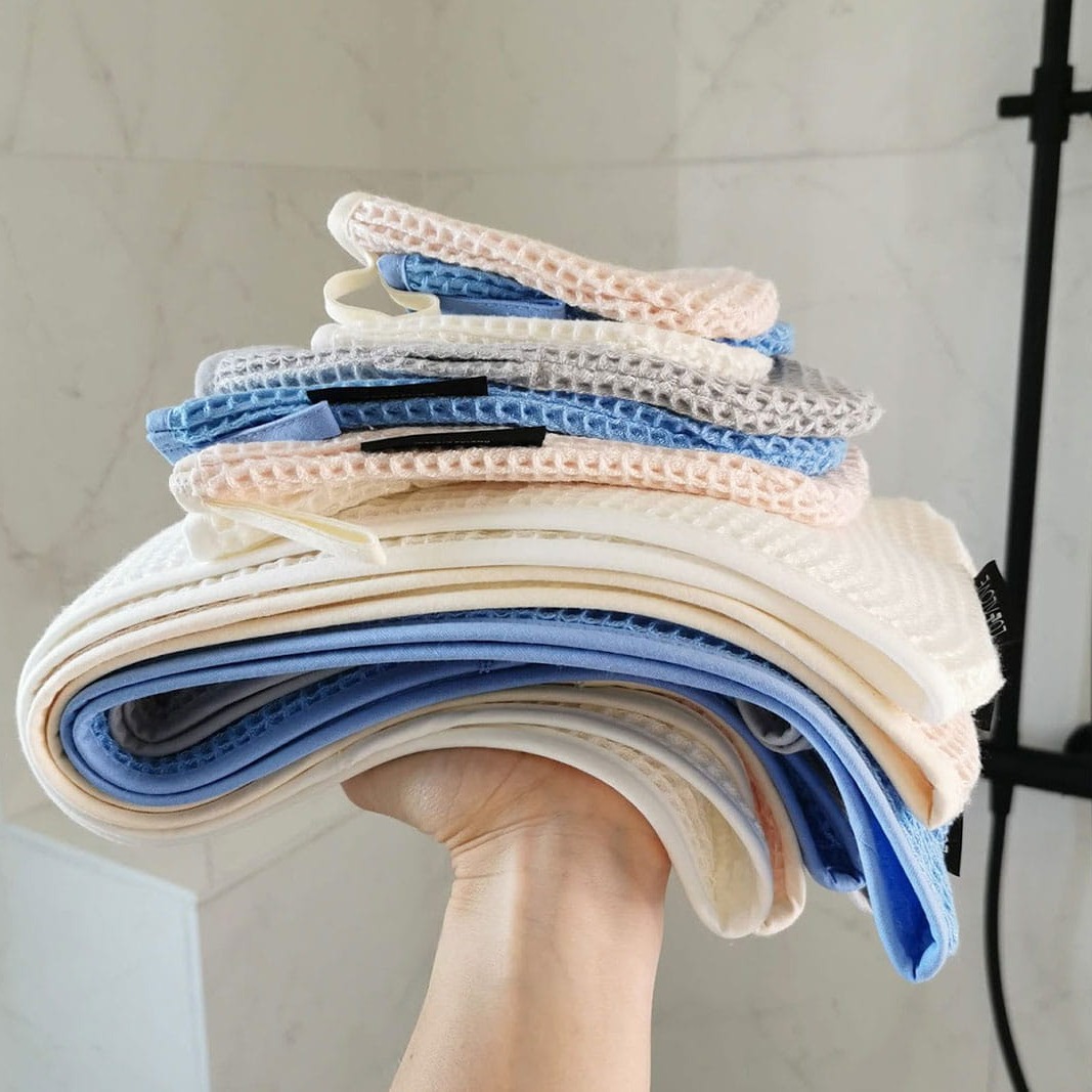 Lullalove, Rękawiczka do demakijażu twarzy - szafir