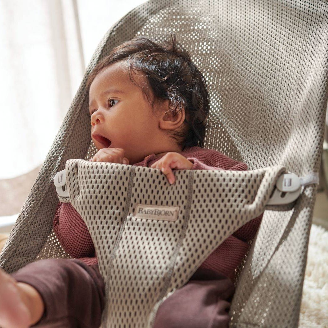BabyBjorn Leżaczek Bliss Mesh - Szary Beż 0+