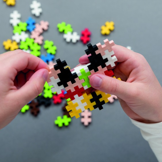 Plus-Plus Mini Mix 100 szt. Walizka Podróżna 3+