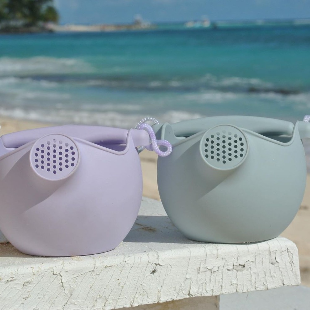 Scrunch Silikonowe Wiaderko Konewka Koralowy 1+