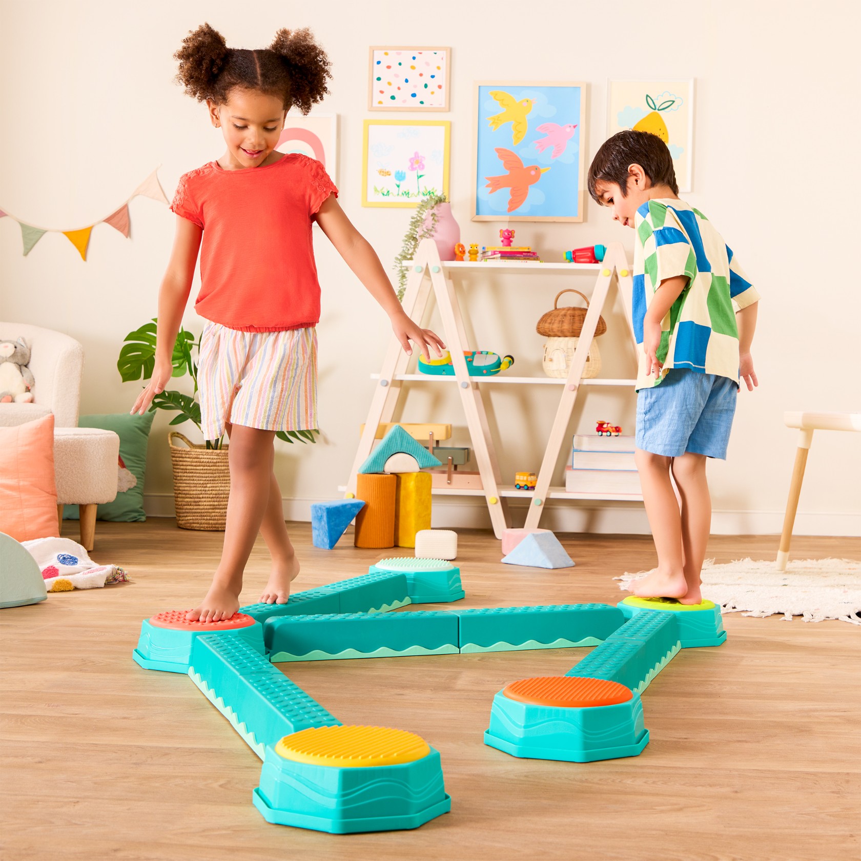 B.Toys Ścieżka Sensoryczna Balance & Build 3+