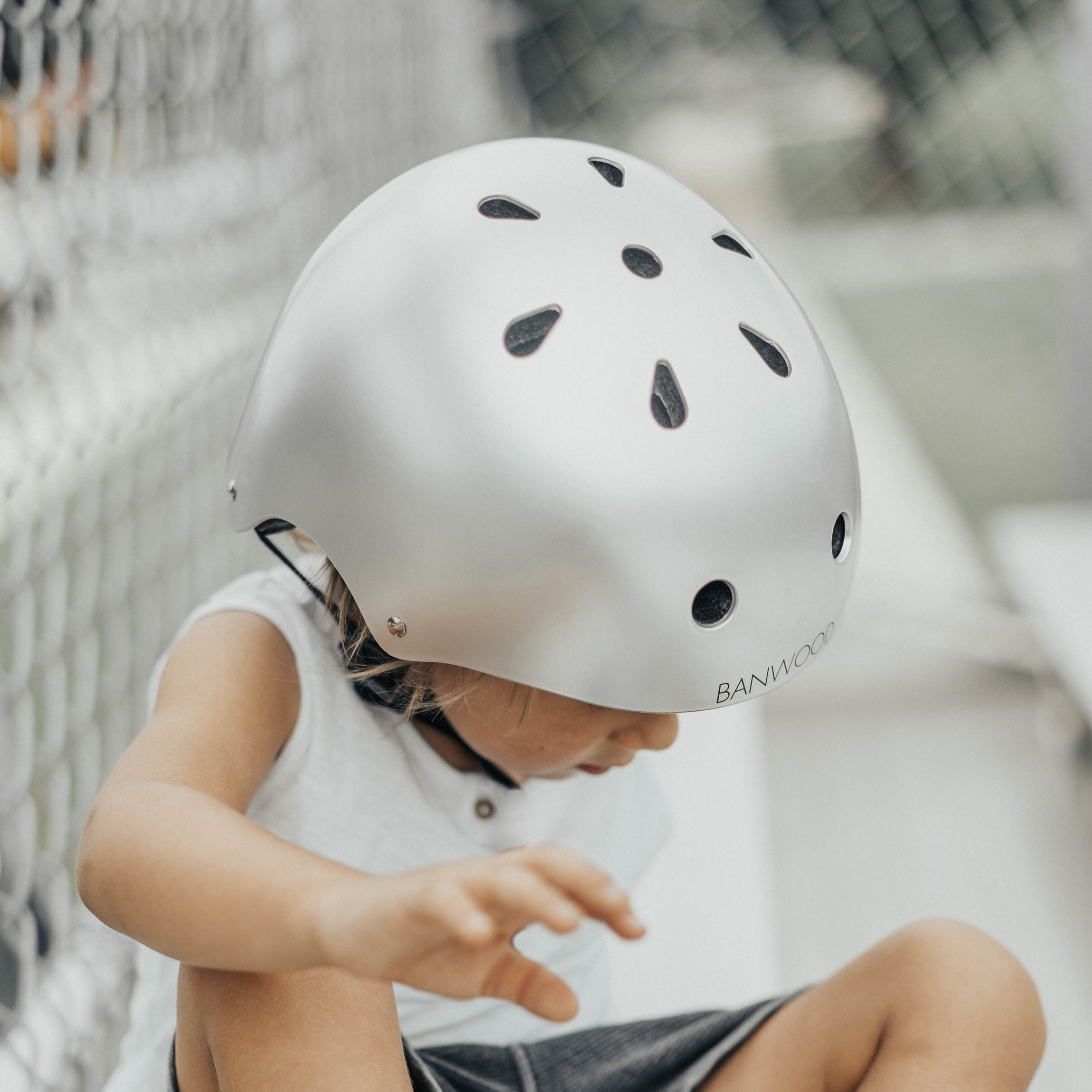 Banwood Kask Rowerowy Chrome Dziecięcy 3-7 lat