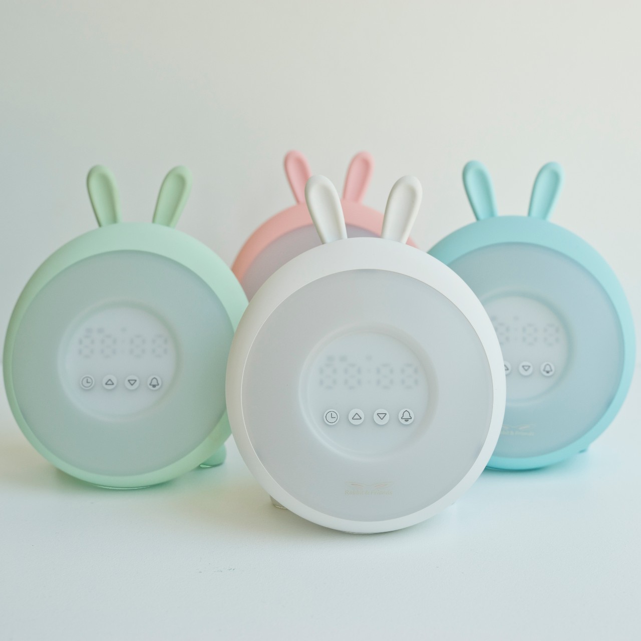 Lampka budząca Królik różowy Rabbit&Friends 3+ | Fabryka Wafelków