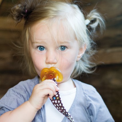 HEVEA Smoczek Crown 0-3 Monate Okrągły