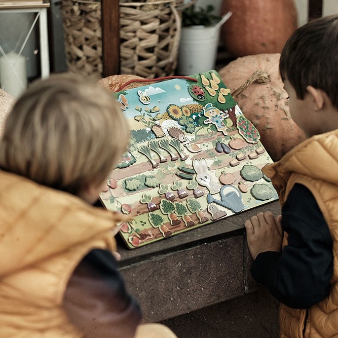 Janod Magnetyczna układanka Mój magiczny ogród 70 magnesów 3+