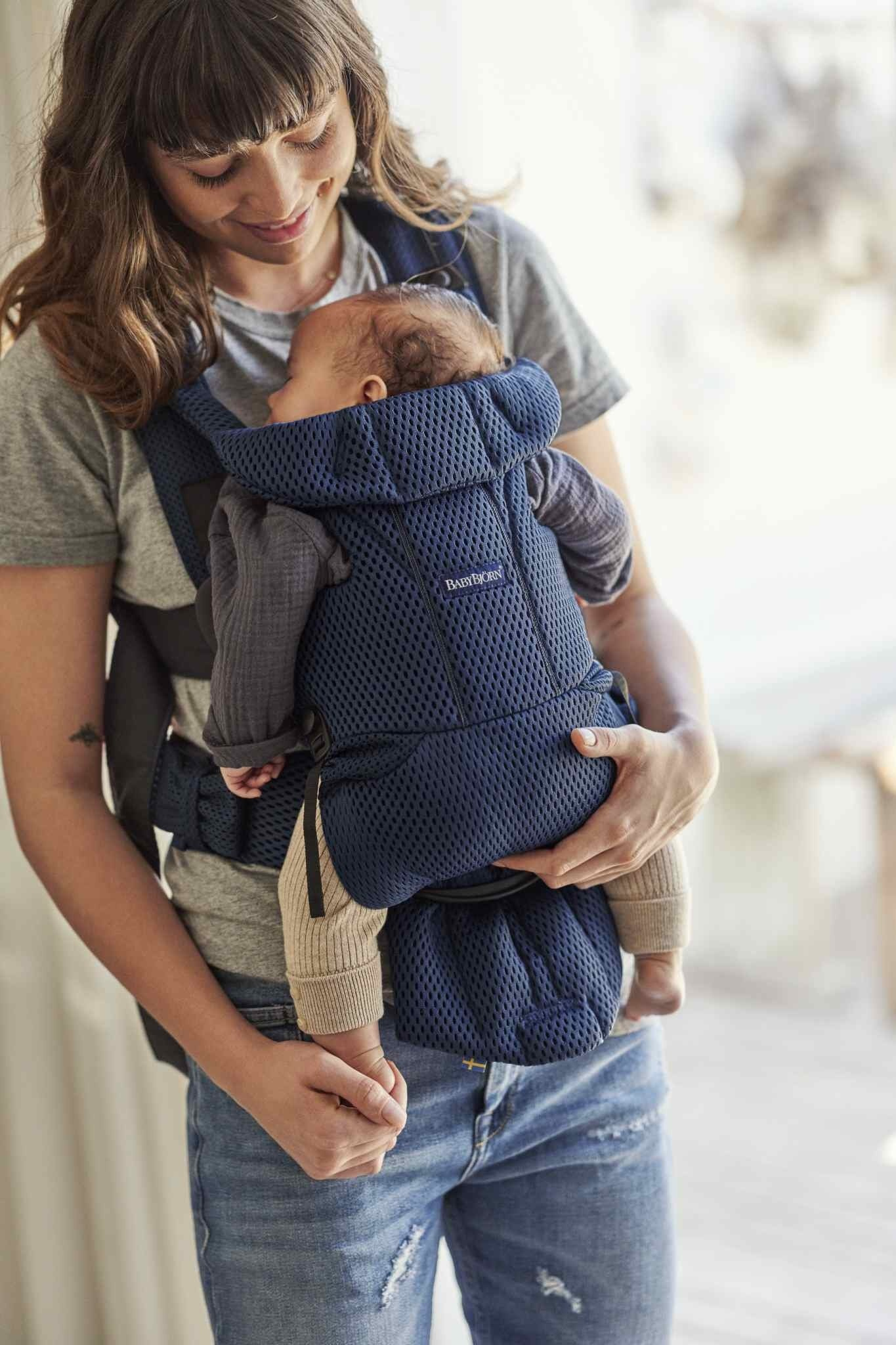 BabyBjorn Nosidełko Move 3D Mesh Granatowe 0–3