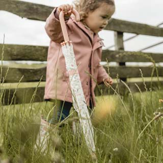Little Dutch, Parasolka Flowers & Butterflies