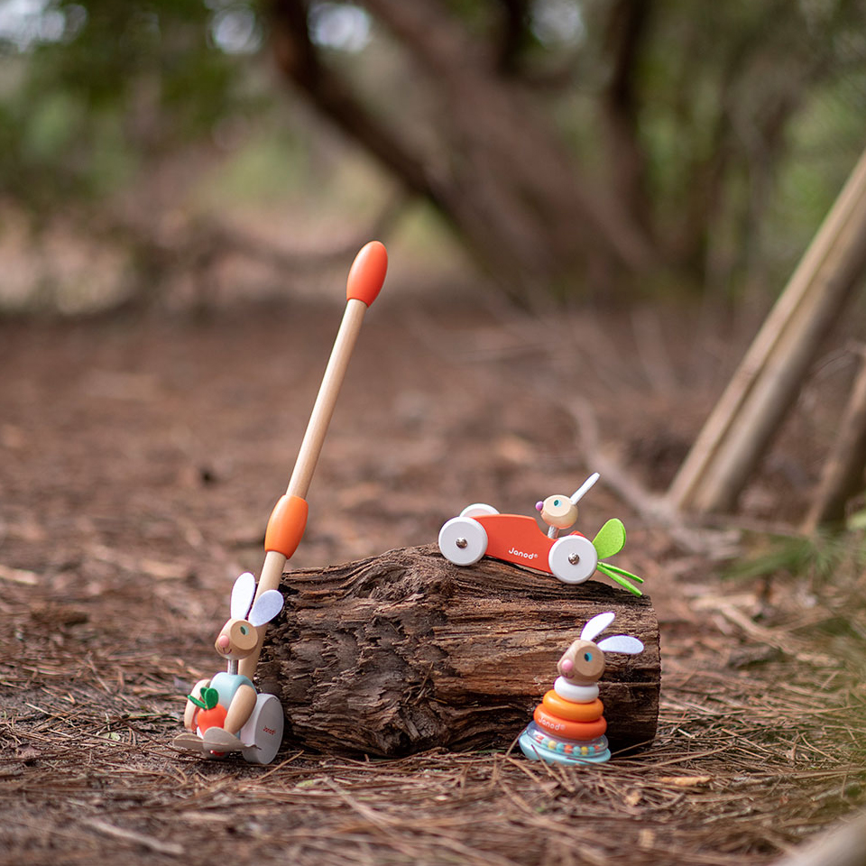 Janod, Układanka drewniana piramida wańka-wstańka Królik