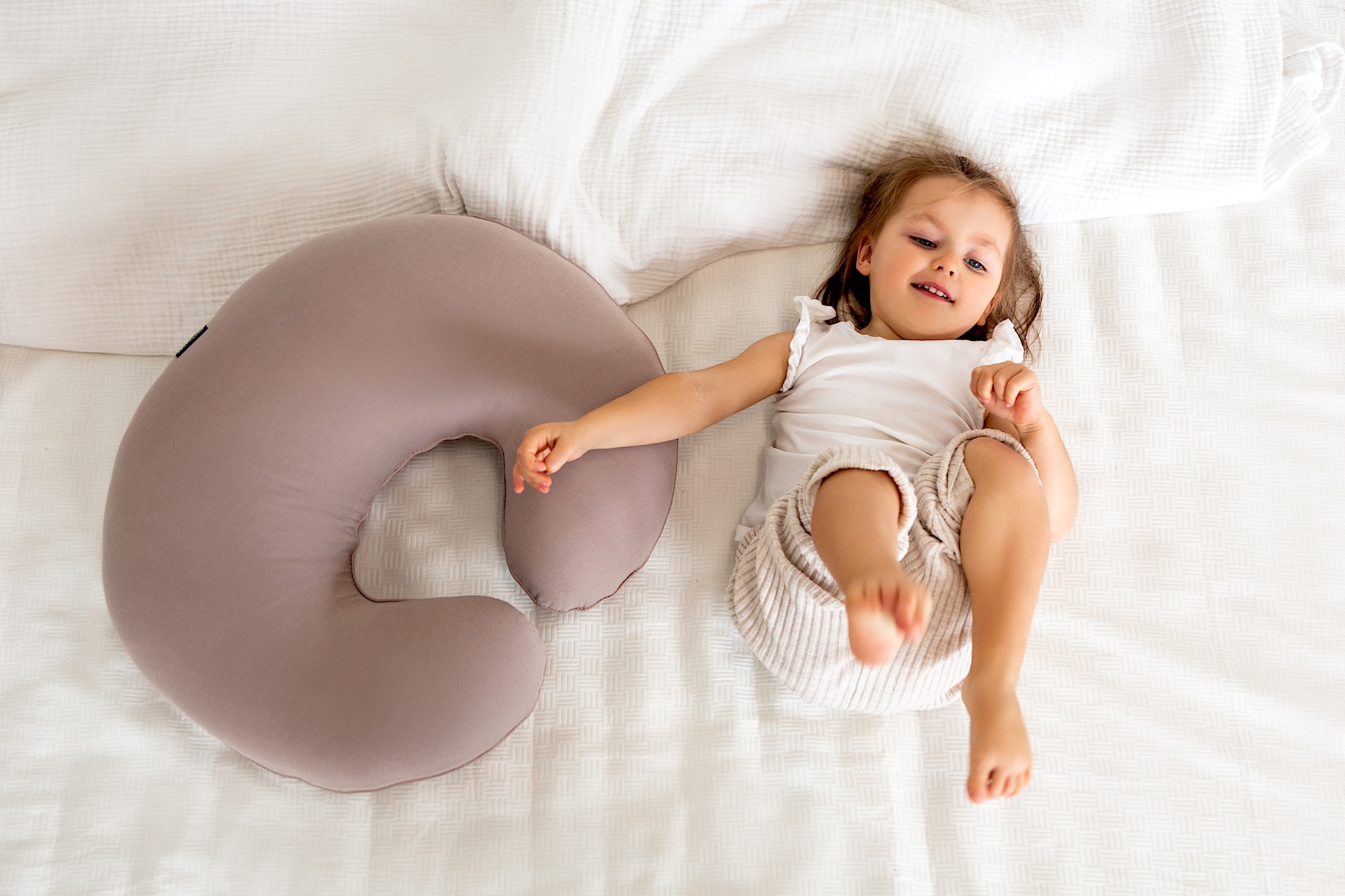 Poofi Poduszka do karmienia Czekolada 3m+