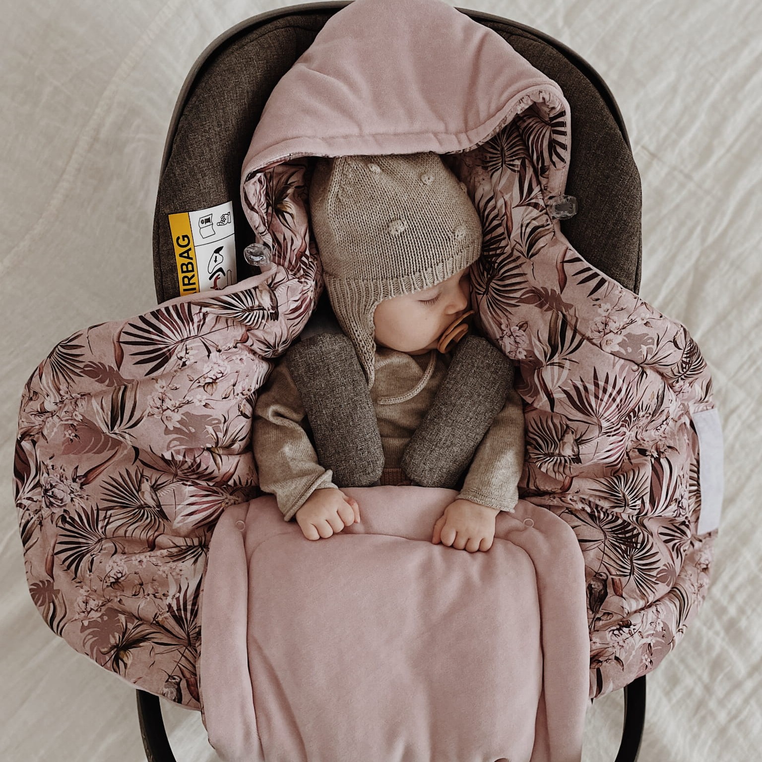 Sleepee Otulacz do fotelika Royal Baby Ocean mint 0+