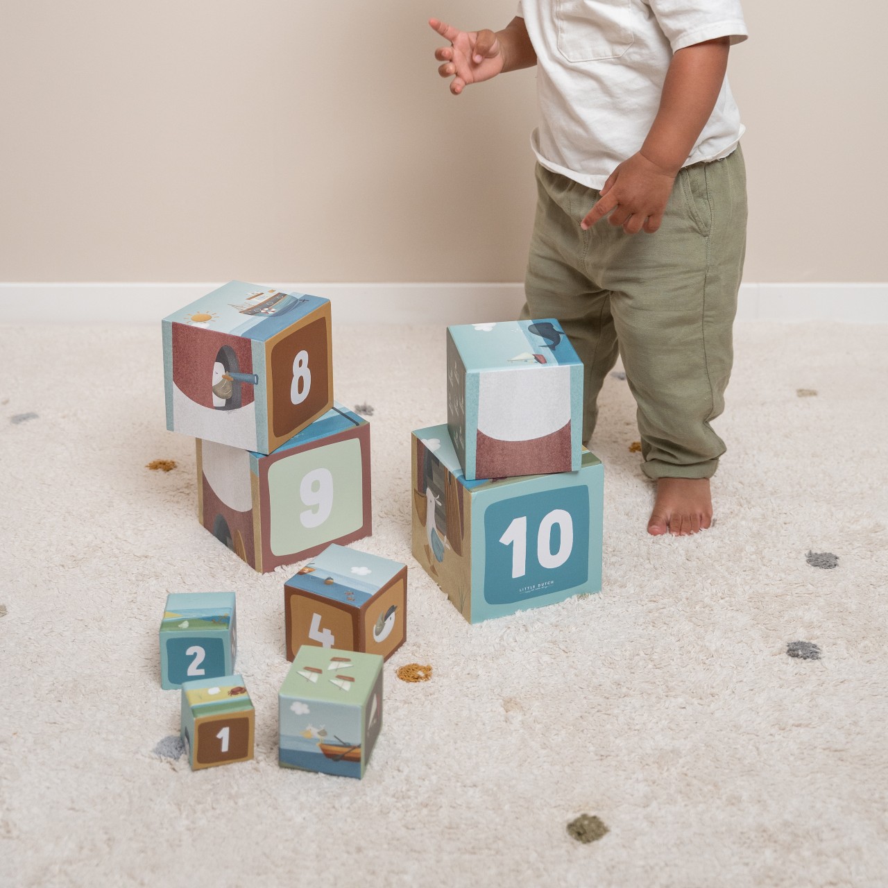 Little Dutch Kartonowa Wieża Sailors Bay 18m+