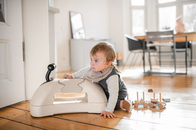 SCOOTANDRIDE My First Ewolucyjny jeździk pchacz 3w1 6 m+