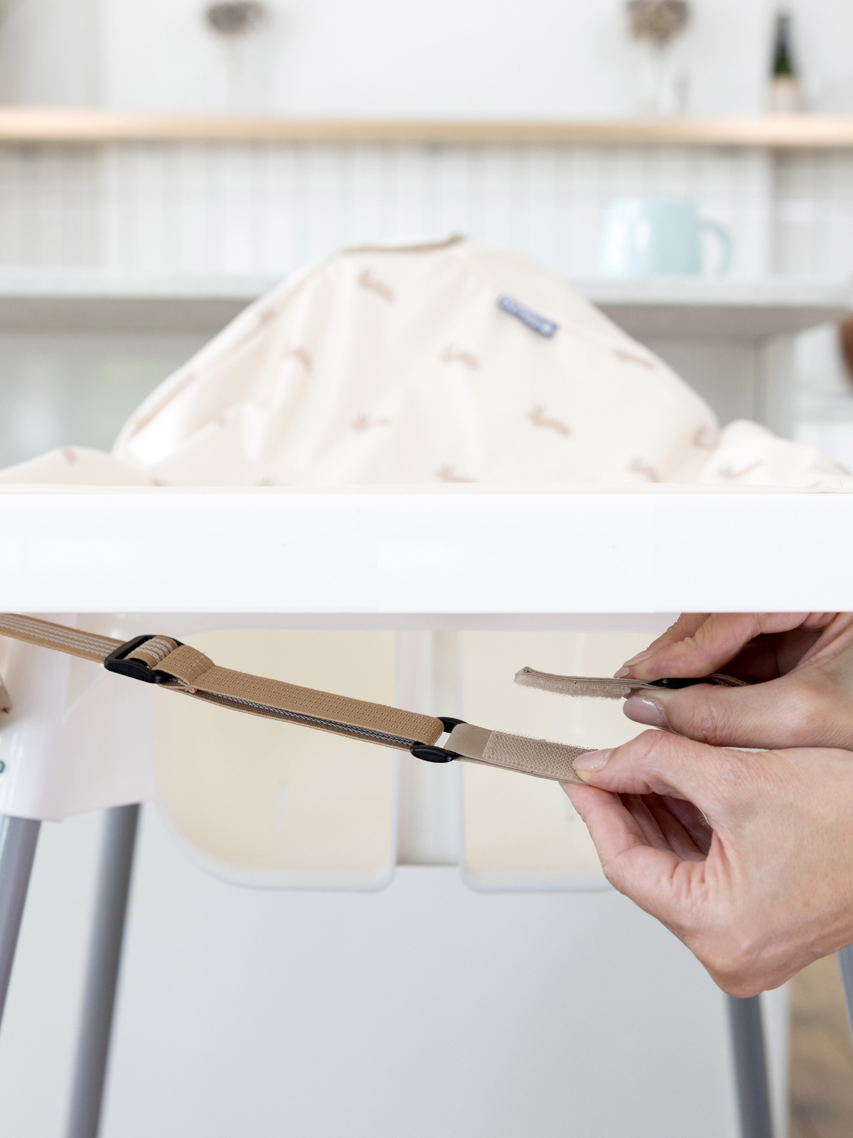 BIBaDO Wodoodporny śliniak z długim rękawem BLW 6m+