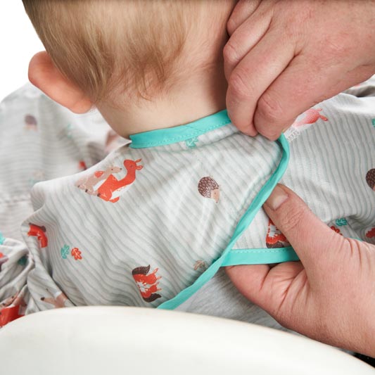 BIBaDO Wodoodporny śliniak BLW Woodland 6m-3l