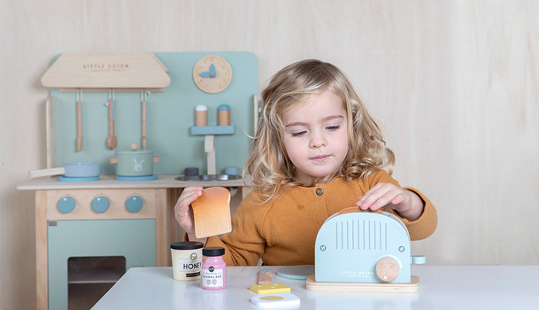 Prezent dla 2 letniej dziewczynki - 13 najlepszych pomysłów