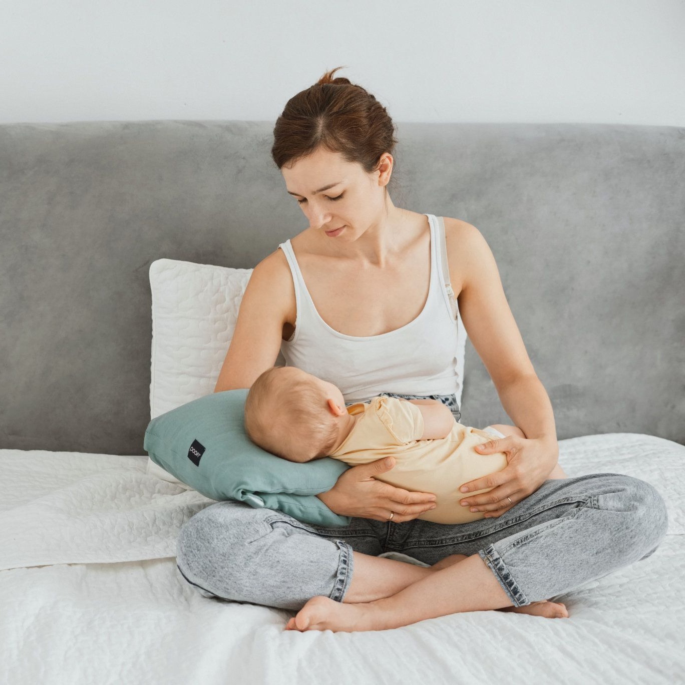 Poofi Poduszka do karmienia na rękę - dusty blue