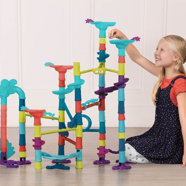 B. Toys Interaktywny Kulodrom Światło i Dźwięk 4+