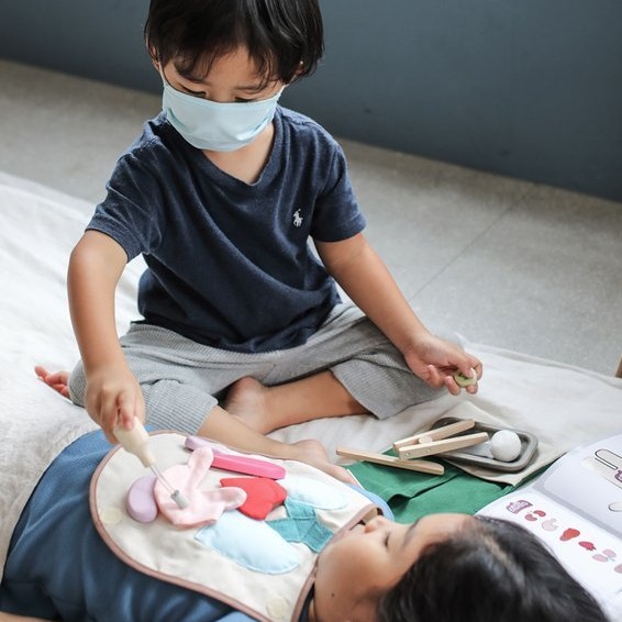 Plan Toys Zestaw Chirurgiczny Drewniany 3+