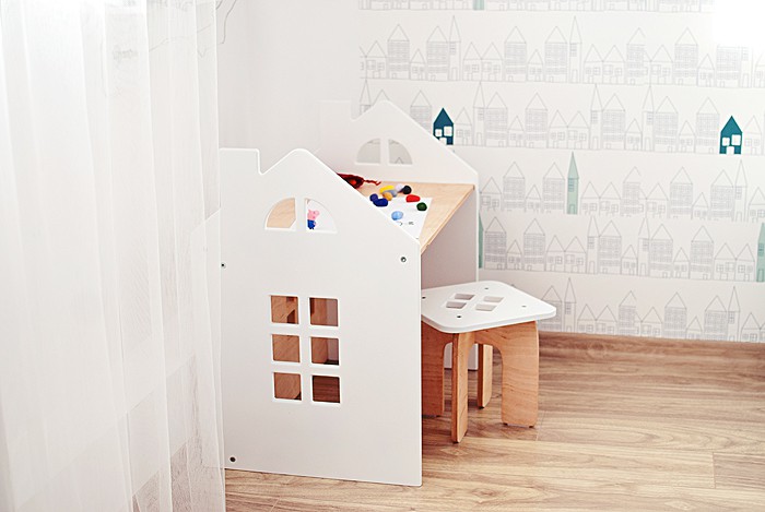 Planeco Biurko Kajtek z Taboretem Białe 1+