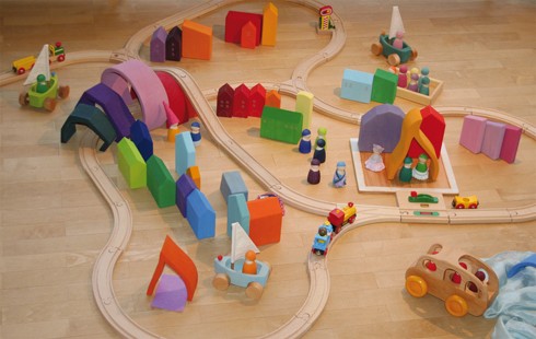 Grimm's Zestaw 15 Tęczowych Domków - Drewniane Klocki 1+