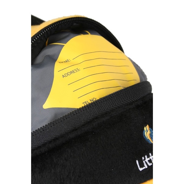 Plecaczek ze smyczą    Pszczoła