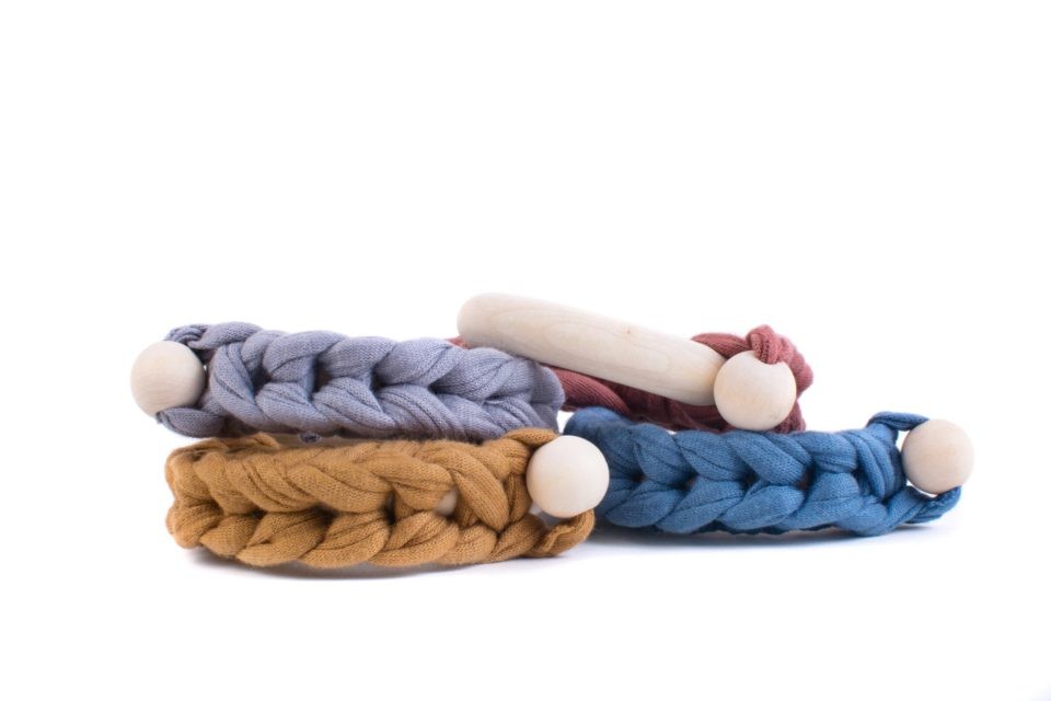 Poofi Gryzak klonowy popiel - naturalny, od 5m+