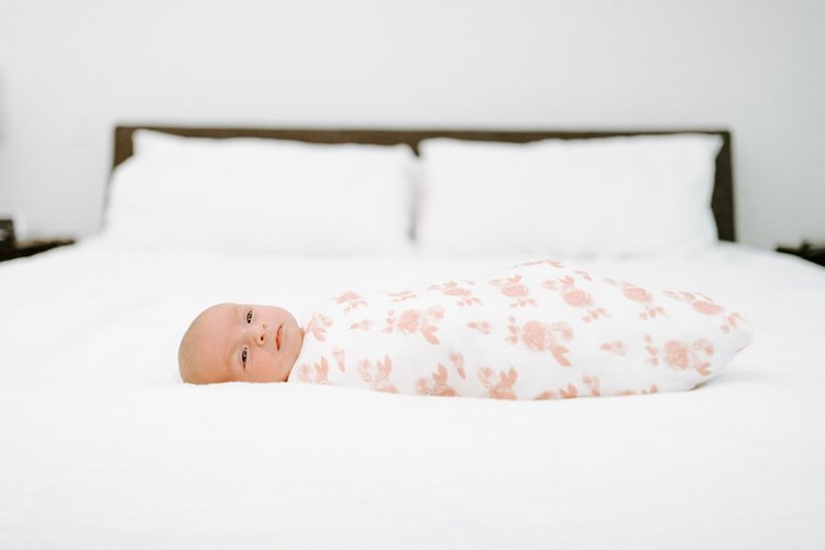 Aden & Anais Kocyk i Czapeczka Snuggle Knit Rosettes 0+